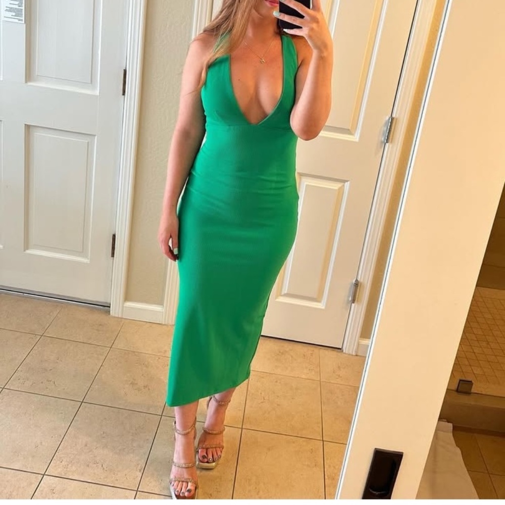 Hello Molly Midi Dress (Green)